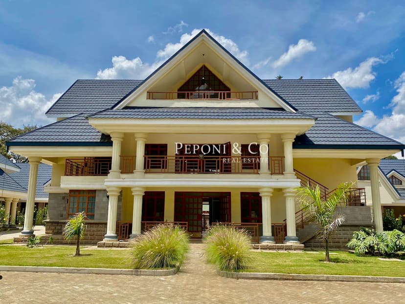 Furnished duplex in Karen